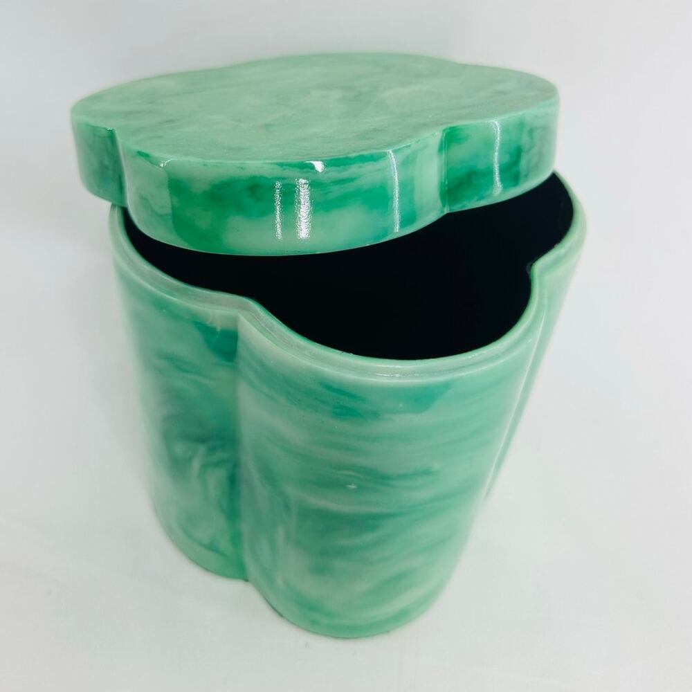 Vintage Green Marbled Bakelite Clover Trinket Box Velvet Lined